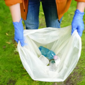 5 ways to prevent trash bags from slipping